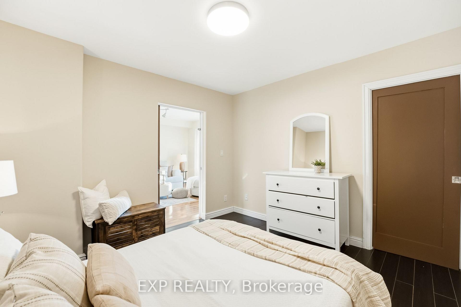 Photo 17 of 77 Westmount Street, Oshawa, Vanier — HOMEH
