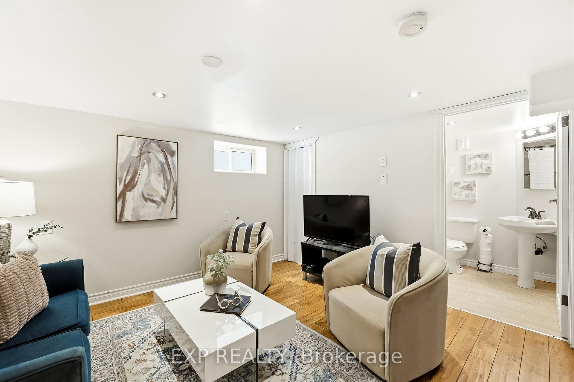 Photo 38 of 77 Westmount Street, Oshawa, Vanier — HOMEH