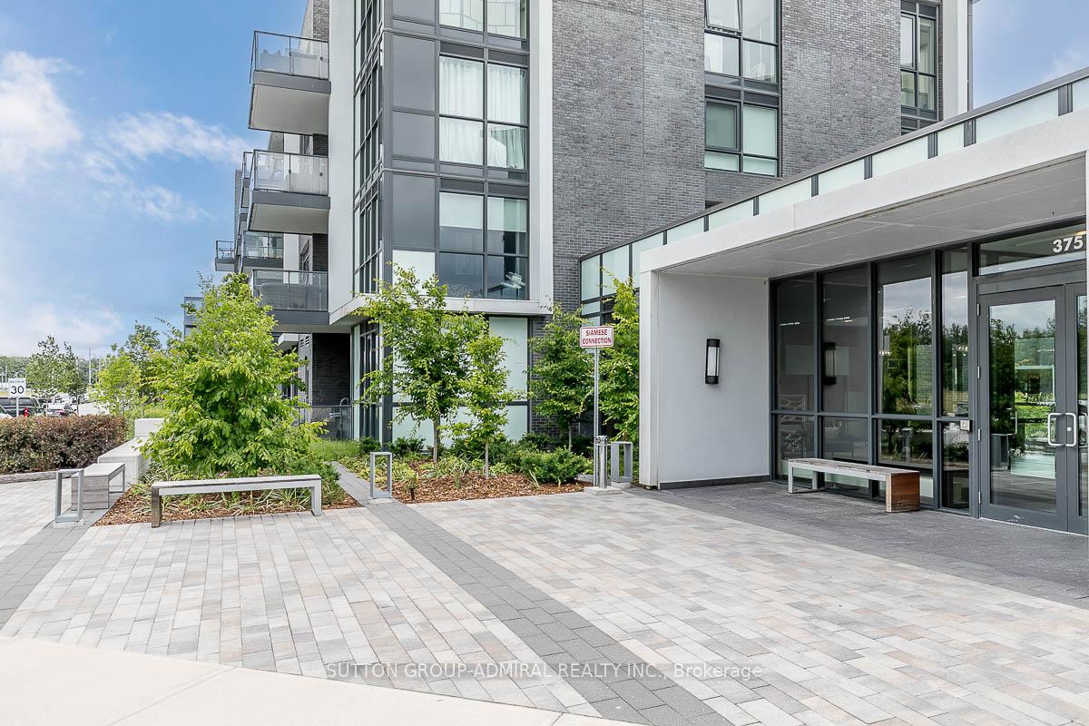 Front of Unit G17, 375 Sea Ray Avenue