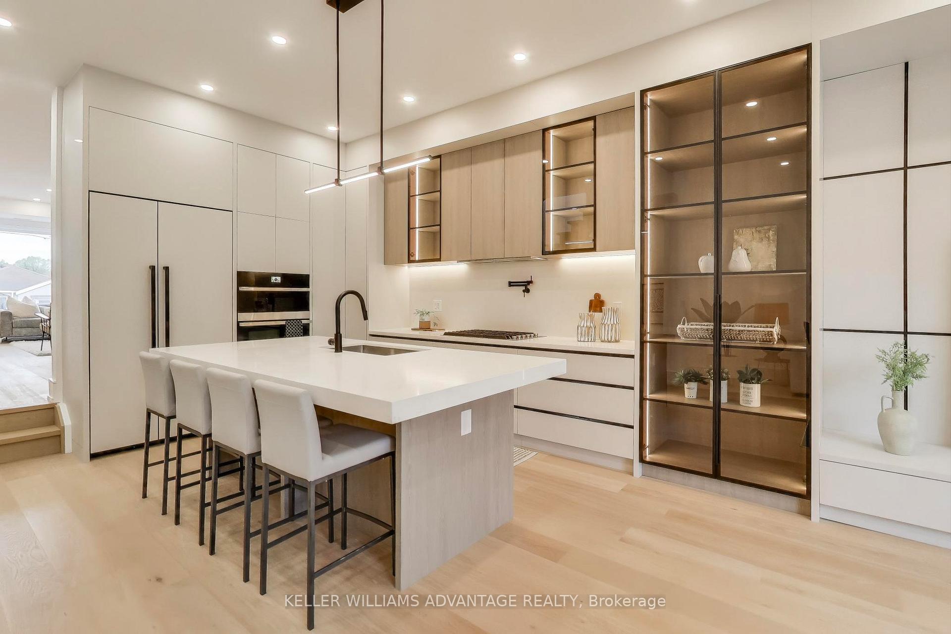 Photo 8 of 102 Yardley Avenue, Toronto, O'Connor-Parkview — HOMEH