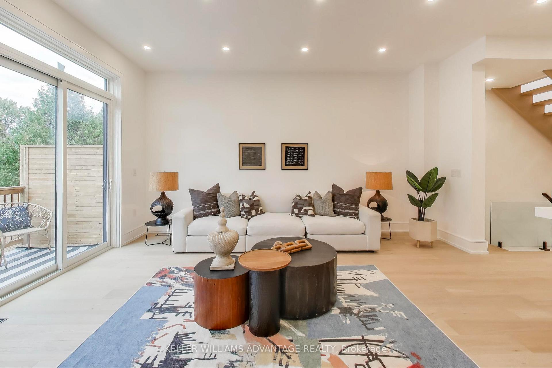 Photo 16 of 102 Yardley Avenue, Toronto, O'Connor-Parkview — HOMEH