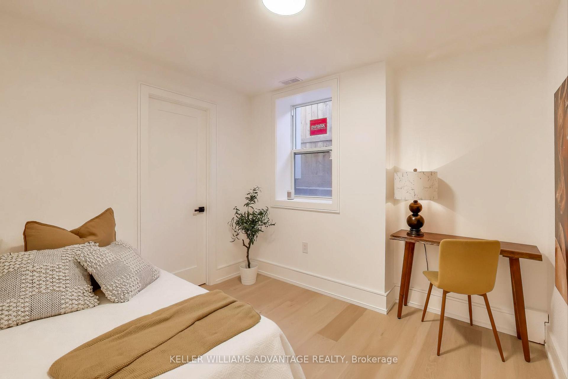 Photo 36 of 102 Yardley Avenue, Toronto, O'Connor-Parkview — HOMEH