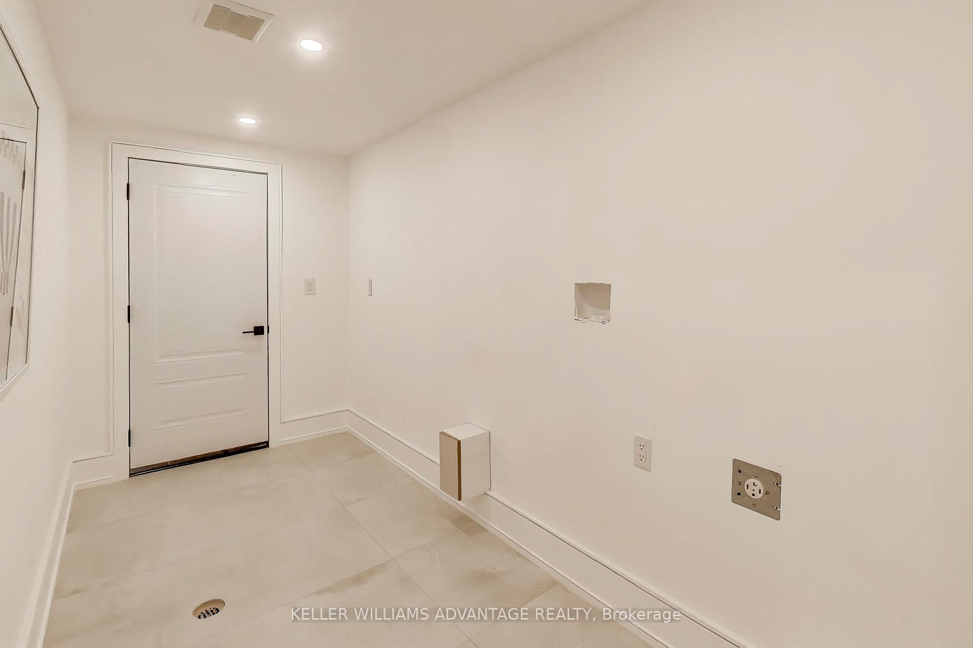 Photo 38 of 102 Yardley Avenue, Toronto, O'Connor-Parkview — HOMEH