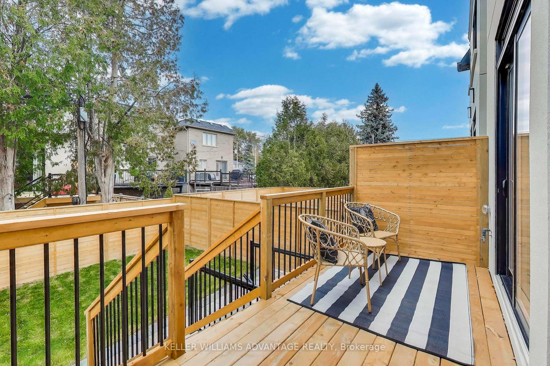 Photo 39 of 102 Yardley Avenue, Toronto, O'Connor-Parkview — HOMEH
