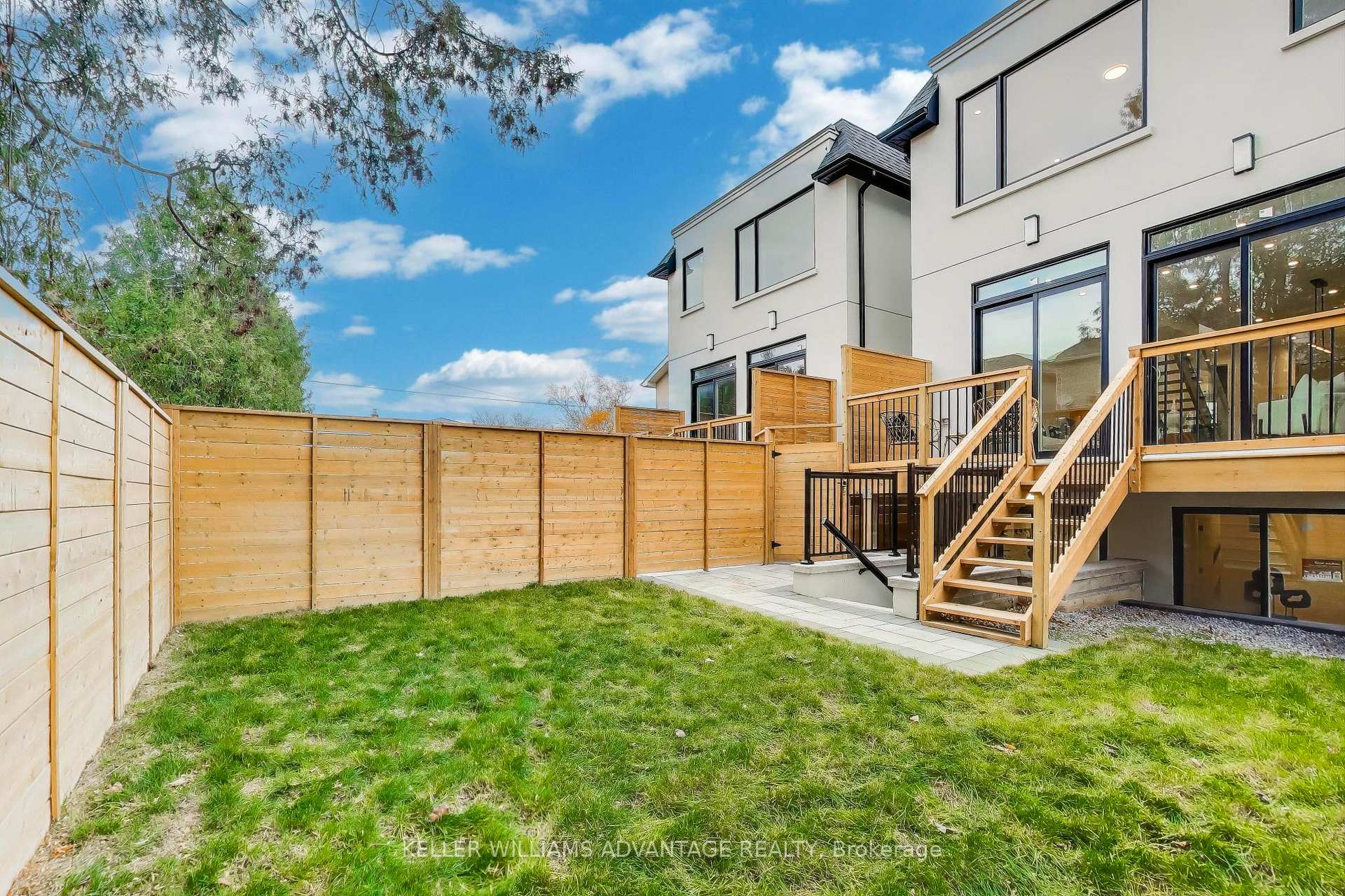 Photo 43 of 102 Yardley Avenue, Toronto, O'Connor-Parkview — HOMEH