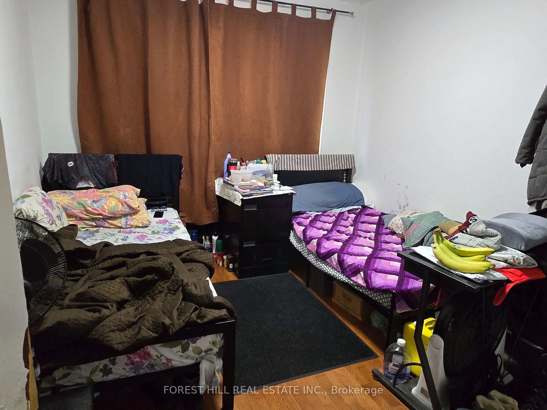 Photo 8 of 10 Bryant Avenue, Toronto, Crescent Town — HOMEH