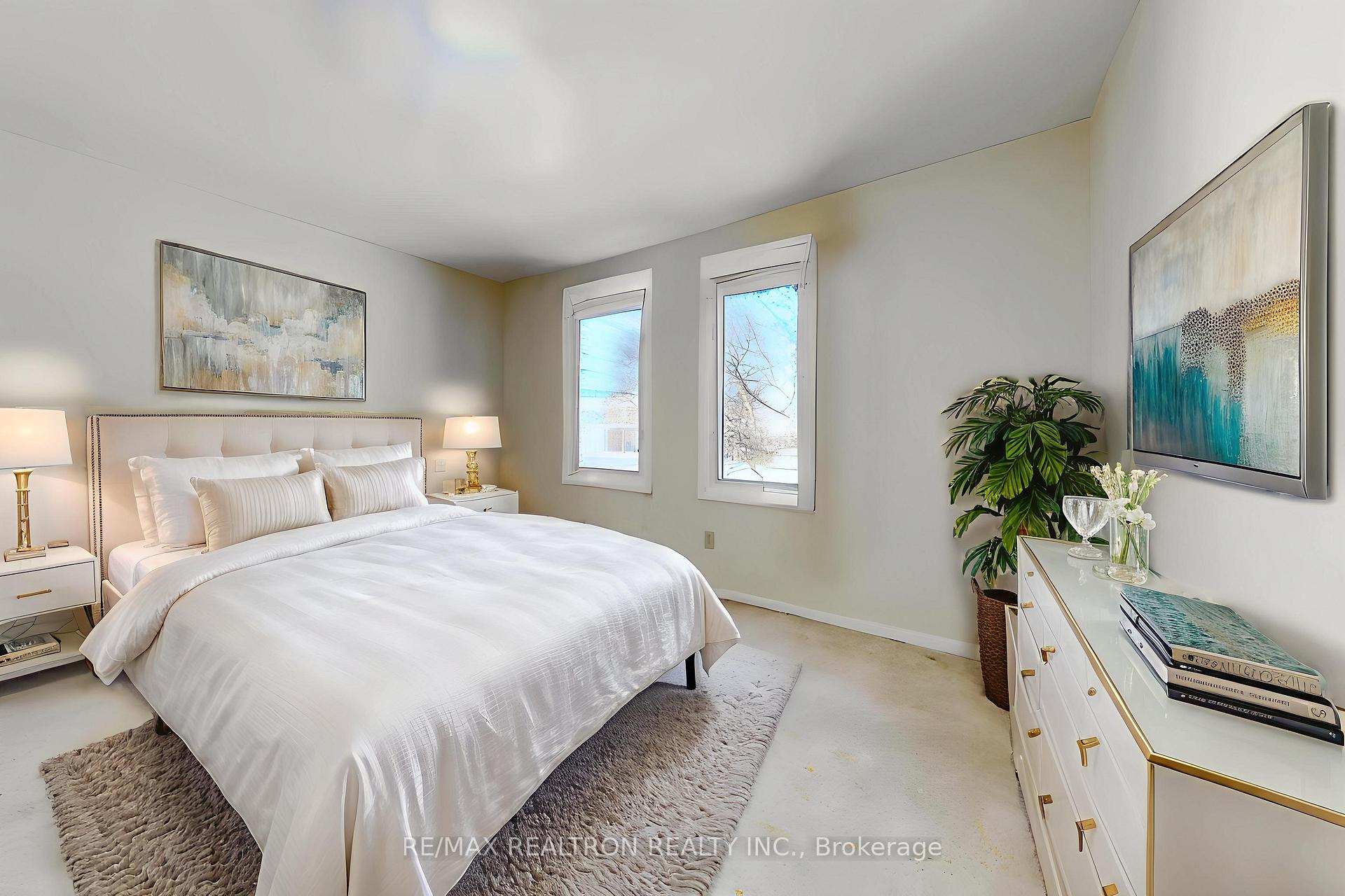 Photo 15 of 25 Roman Road, Markham, German Mills — HOMEH