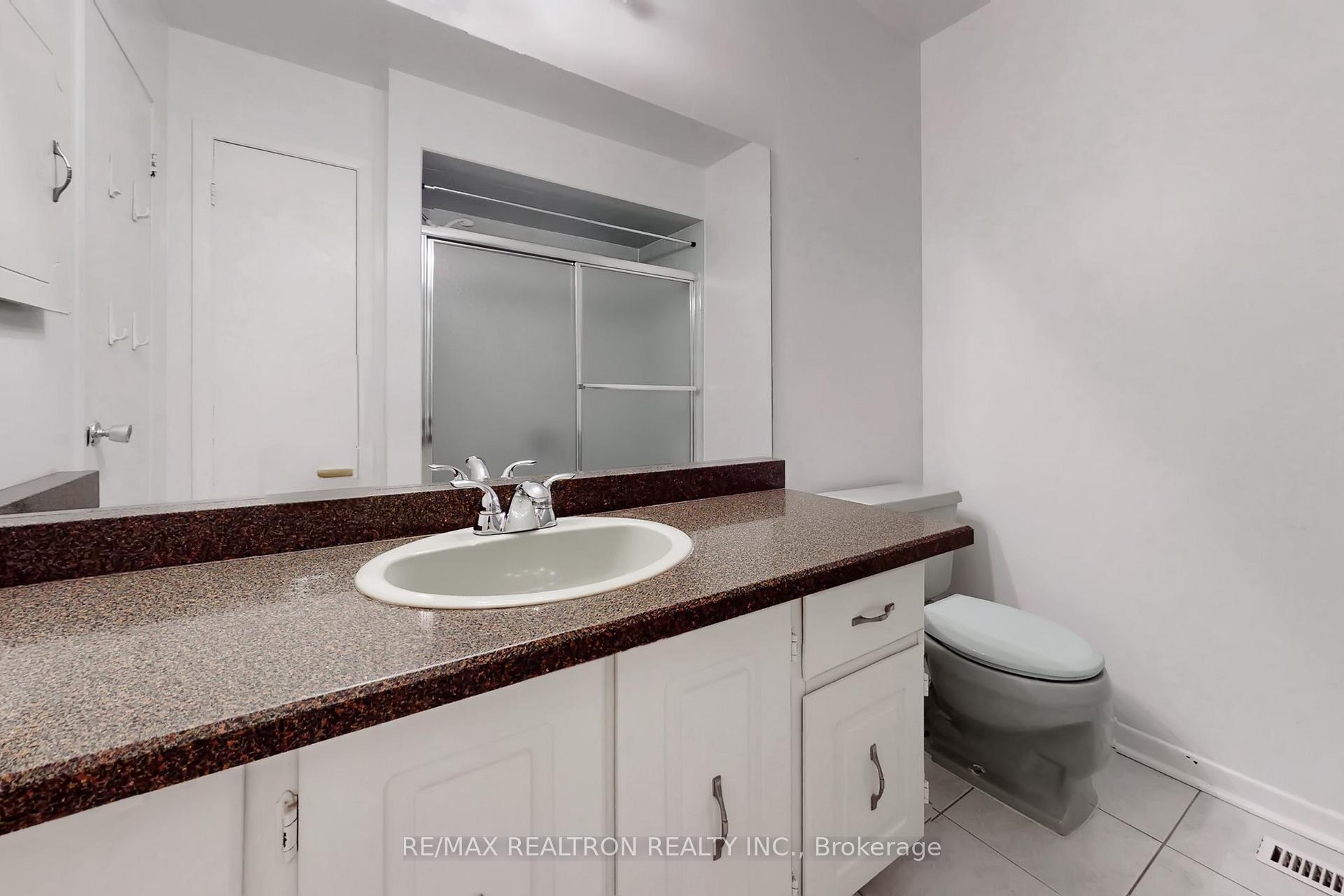 Photo 20 of 25 Roman Road, Markham, German Mills — HOMEH