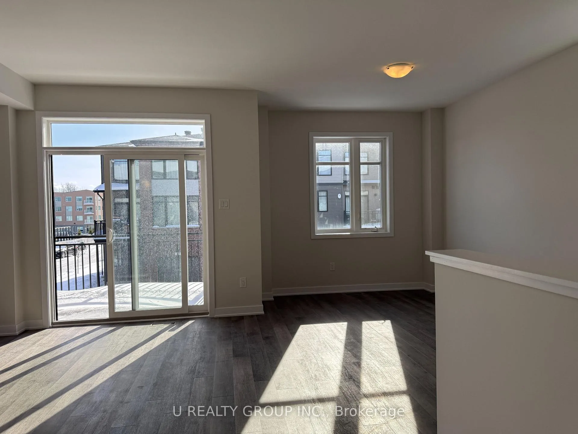 Photo 12 of 646 Corporal Private, Ottawa, Blossom Park/Kemp Park/Findlay Creek — HOMEH