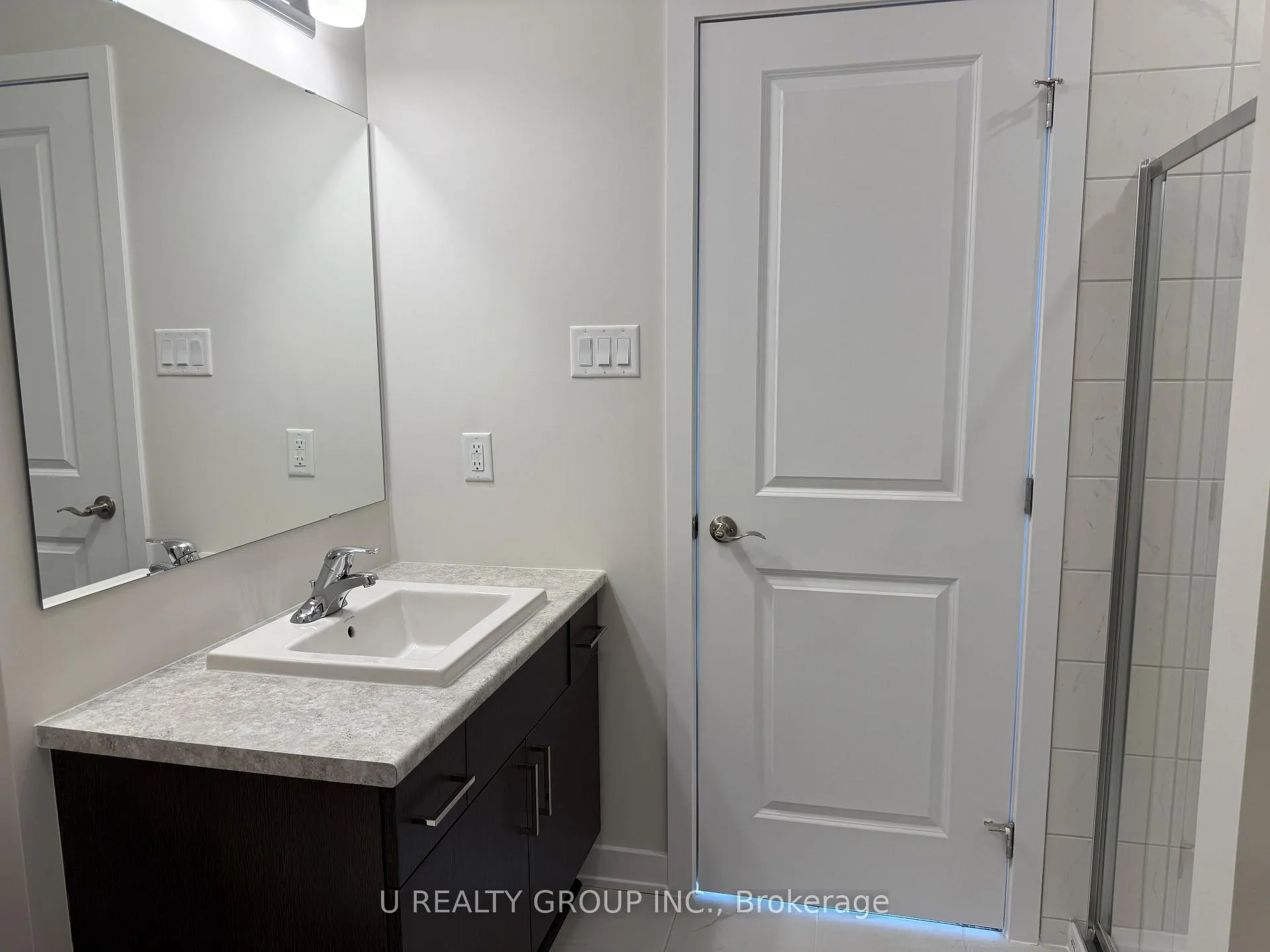 Photo 21 of 646 Corporal Private, Ottawa, Blossom Park/Kemp Park/Findlay Creek — HOMEH