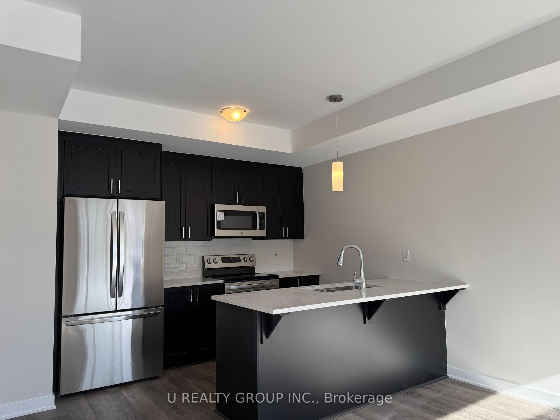 Photo 12 of 648 Corporal Private, Ottawa, Blossom Park/Kemp Park/Findlay Creek — HOMEH