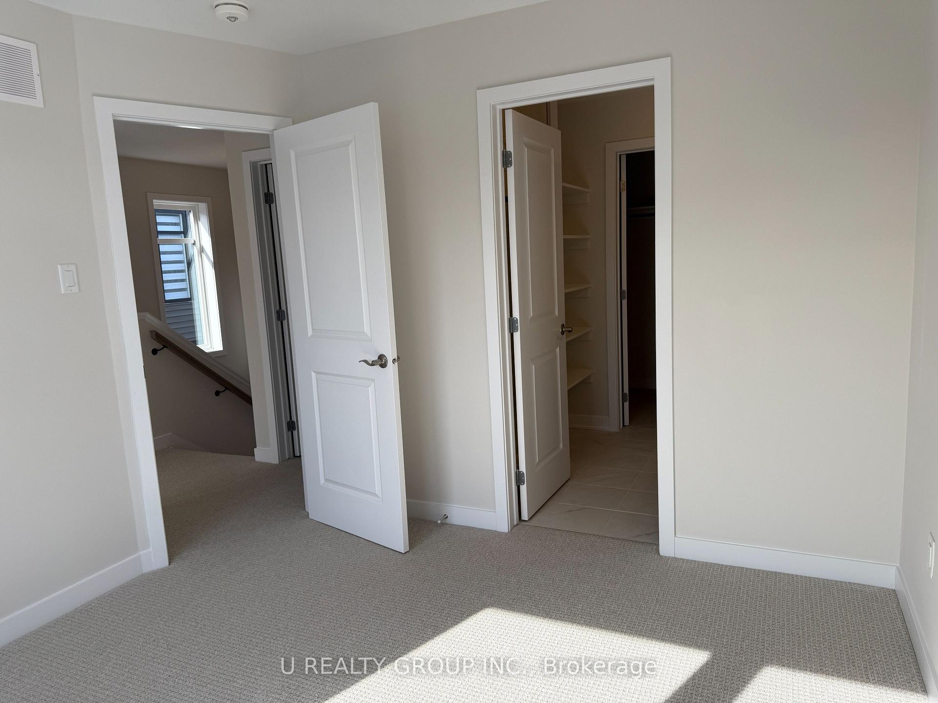 Photo 16 of 648 Corporal Private, Ottawa, Blossom Park/Kemp Park/Findlay Creek — HOMEH