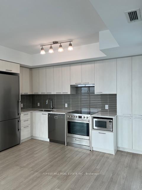 Photo 8 of Unit 607, 310 Tweedsmuir Avenue, Toronto, Forest Hill South — HOMEH