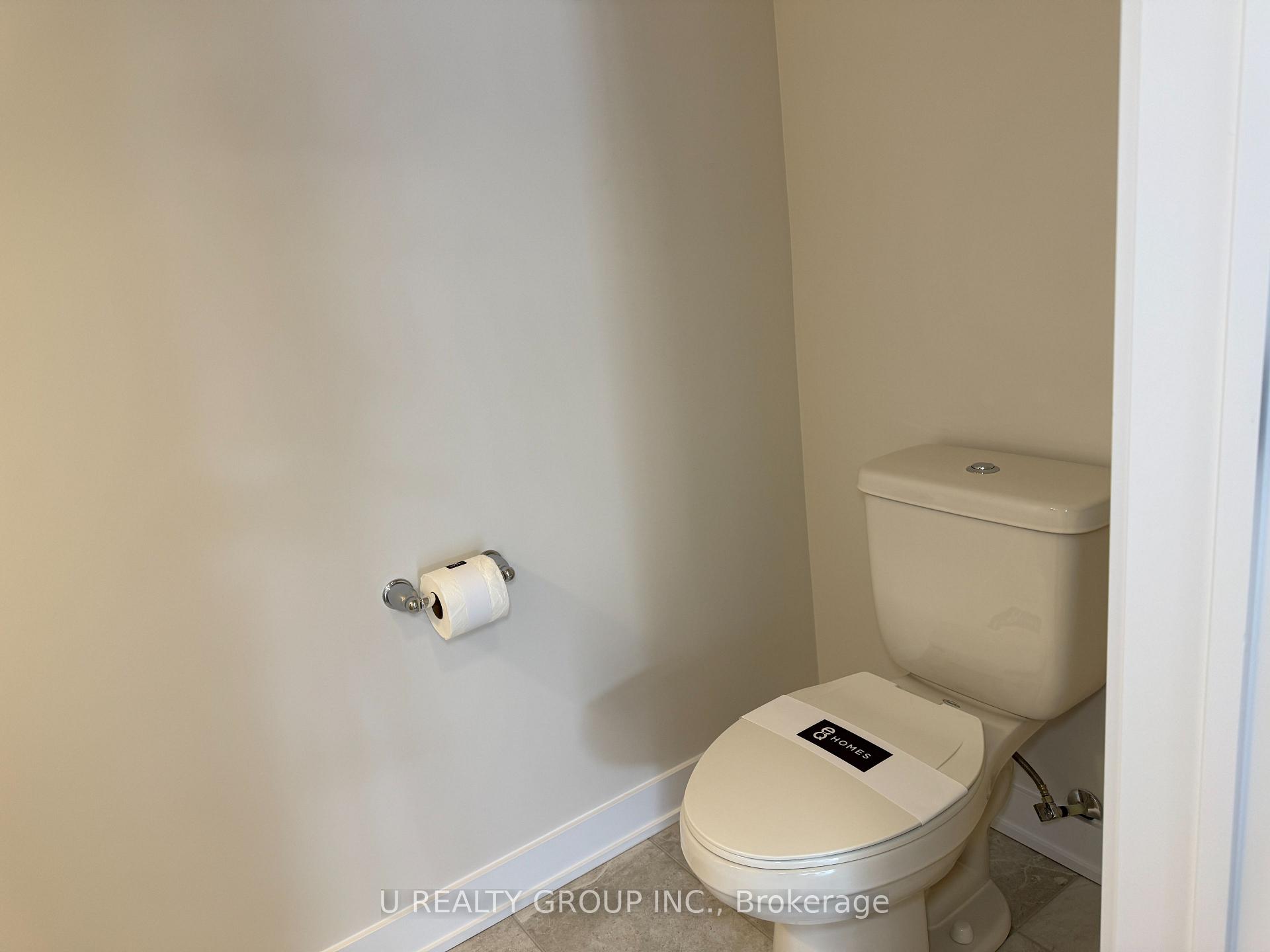 Photo 5 of 210 Ginebik Way, Ottawa, Blossom Park/Kemp Park/Findlay Creek — HOMEH