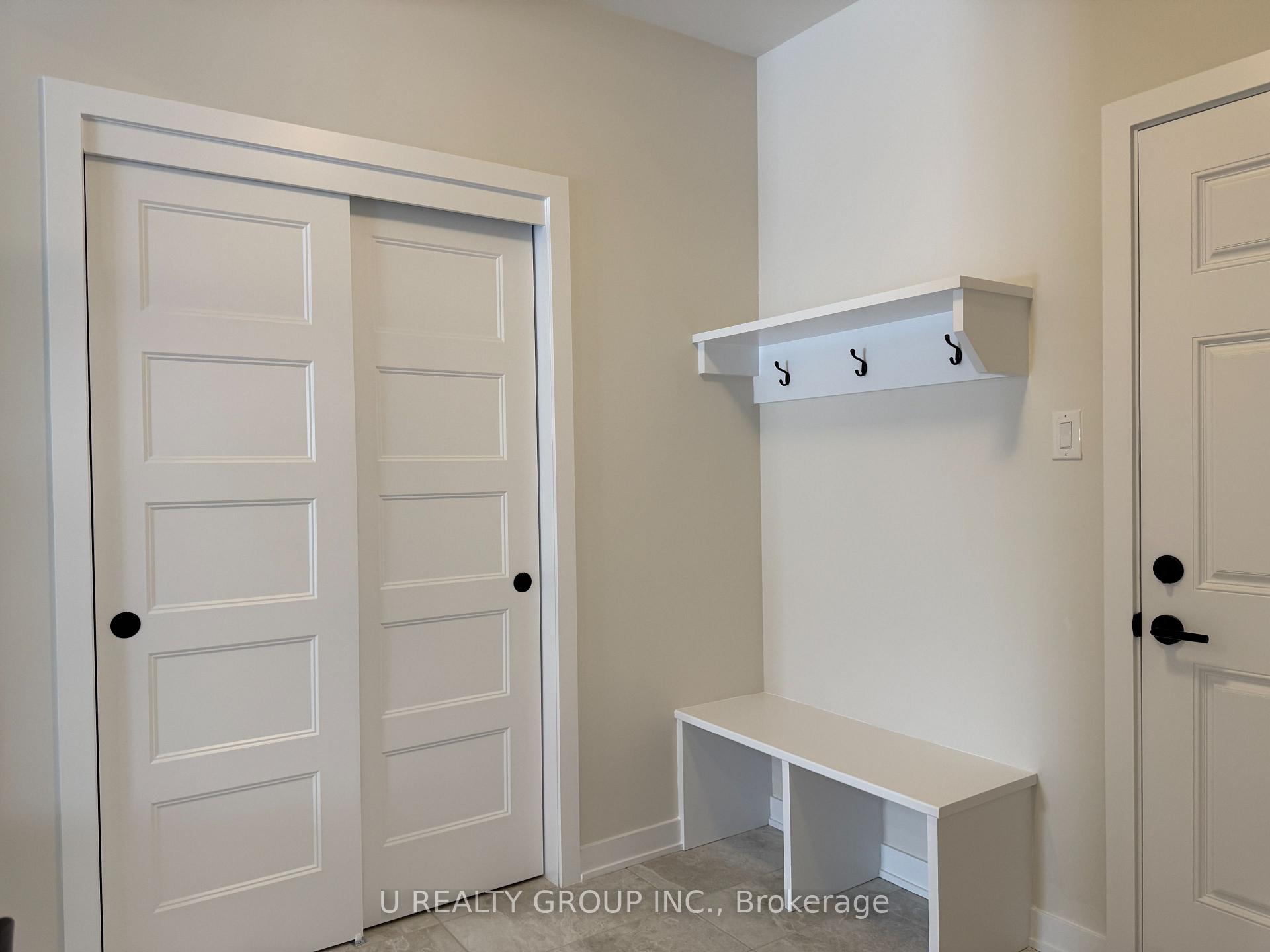 Photo 10 of 210 Ginebik Way, Ottawa, Blossom Park/Kemp Park/Findlay Creek — HOMEH