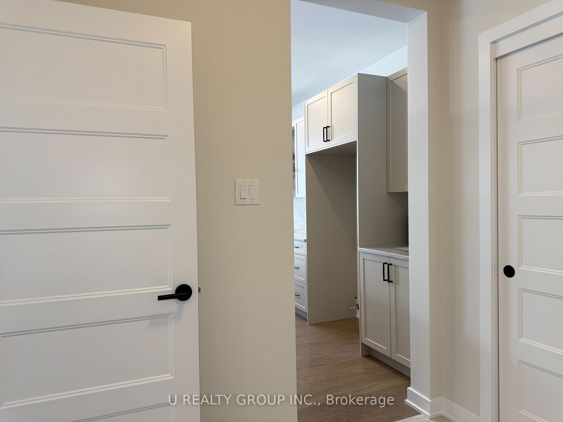 Photo 11 of 210 Ginebik Way, Ottawa, Blossom Park/Kemp Park/Findlay Creek — HOMEH