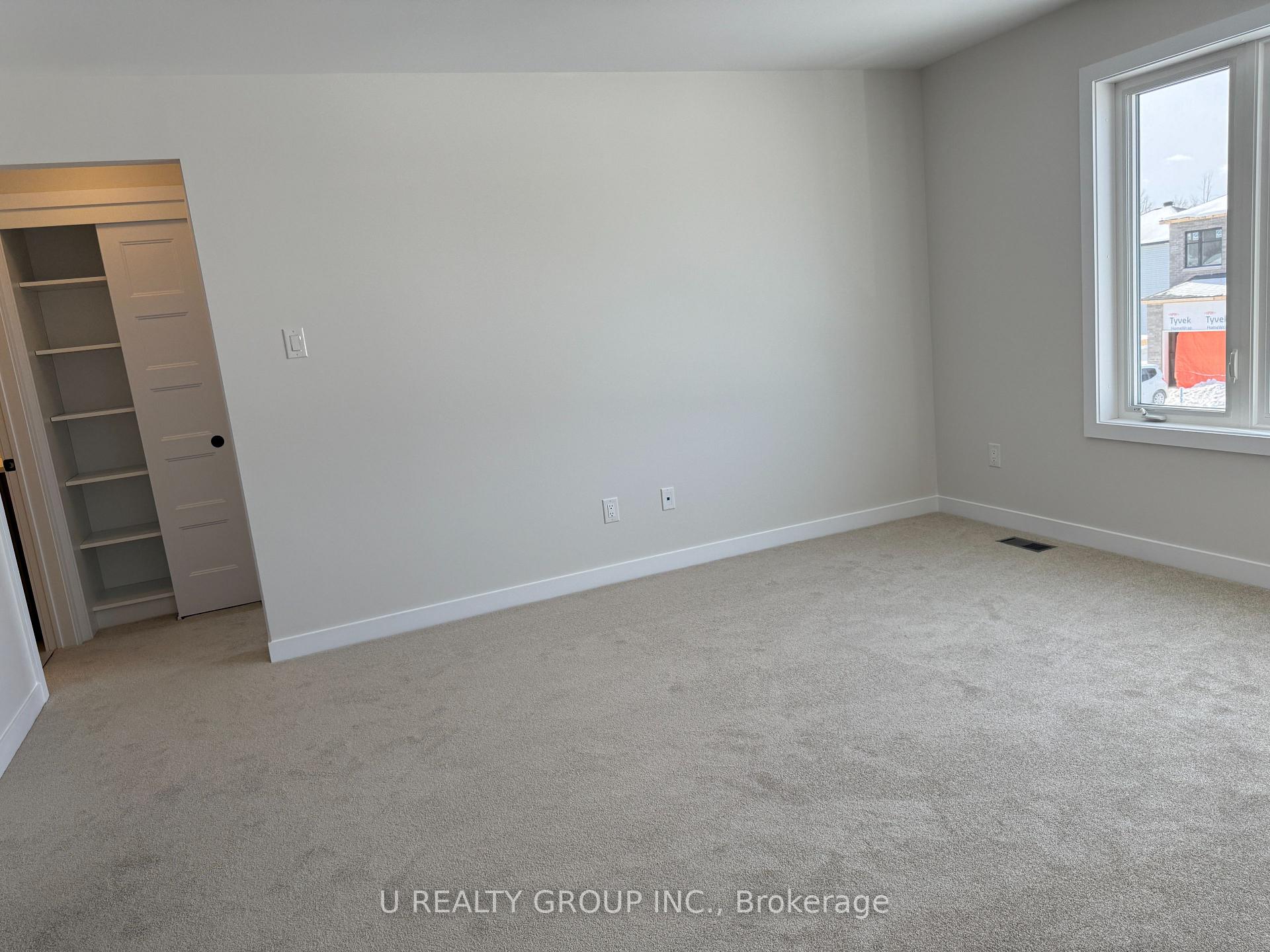 Photo 35 of 210 Ginebik Way, Ottawa, Blossom Park/Kemp Park/Findlay Creek — HOMEH
