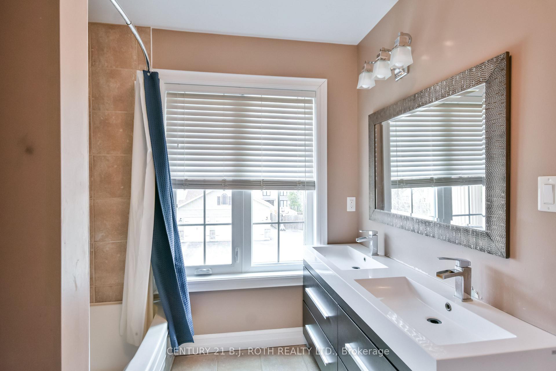 Photo 20 of 16 Gray Lane, Barrie, South Shore — HOMEH