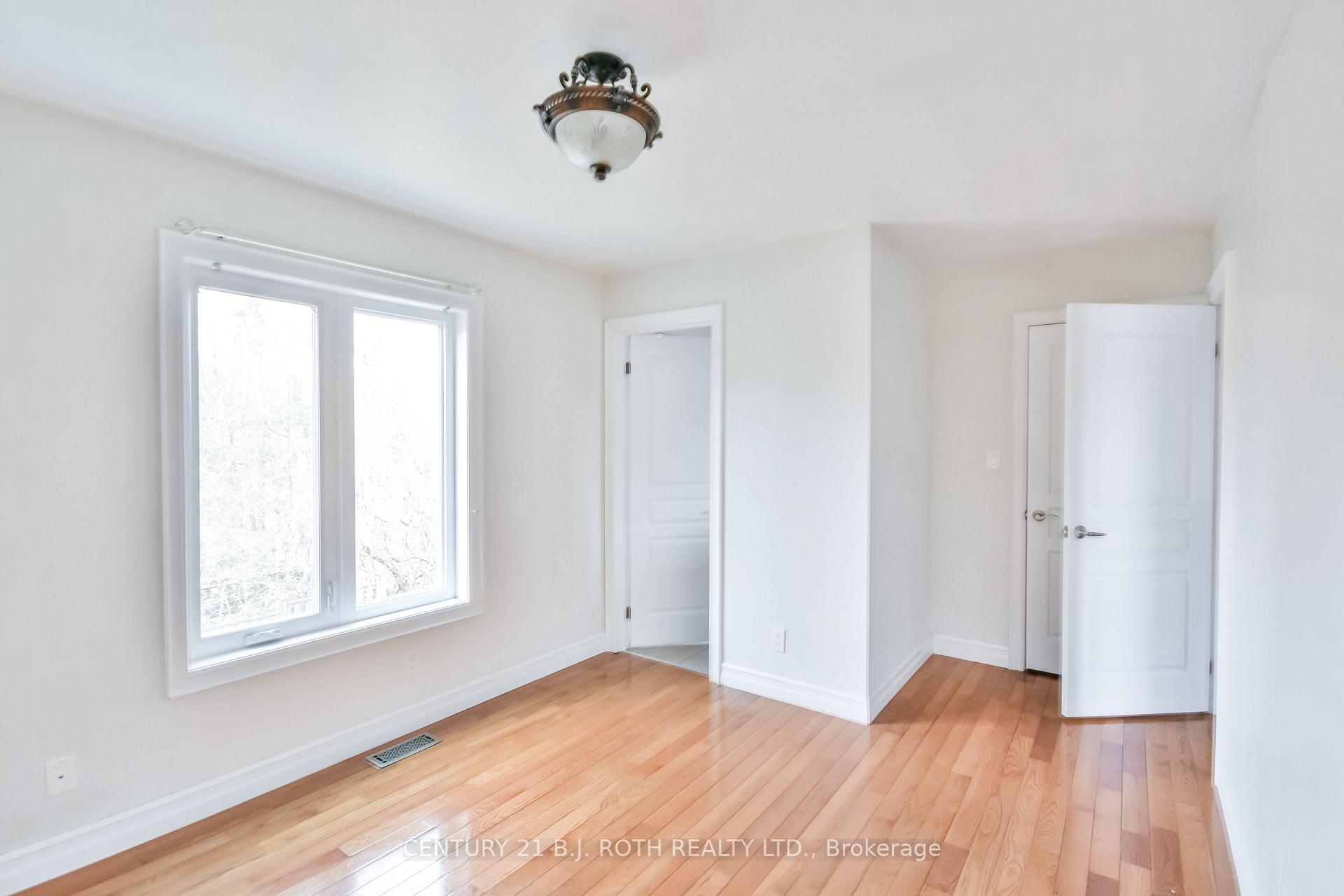 Photo 23 of 16 Gray Lane, Barrie, South Shore — HOMEH