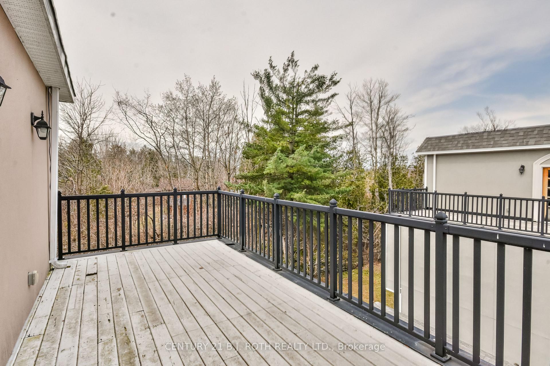 Photo 35 of 16 Gray Lane, Barrie, South Shore — HOMEH