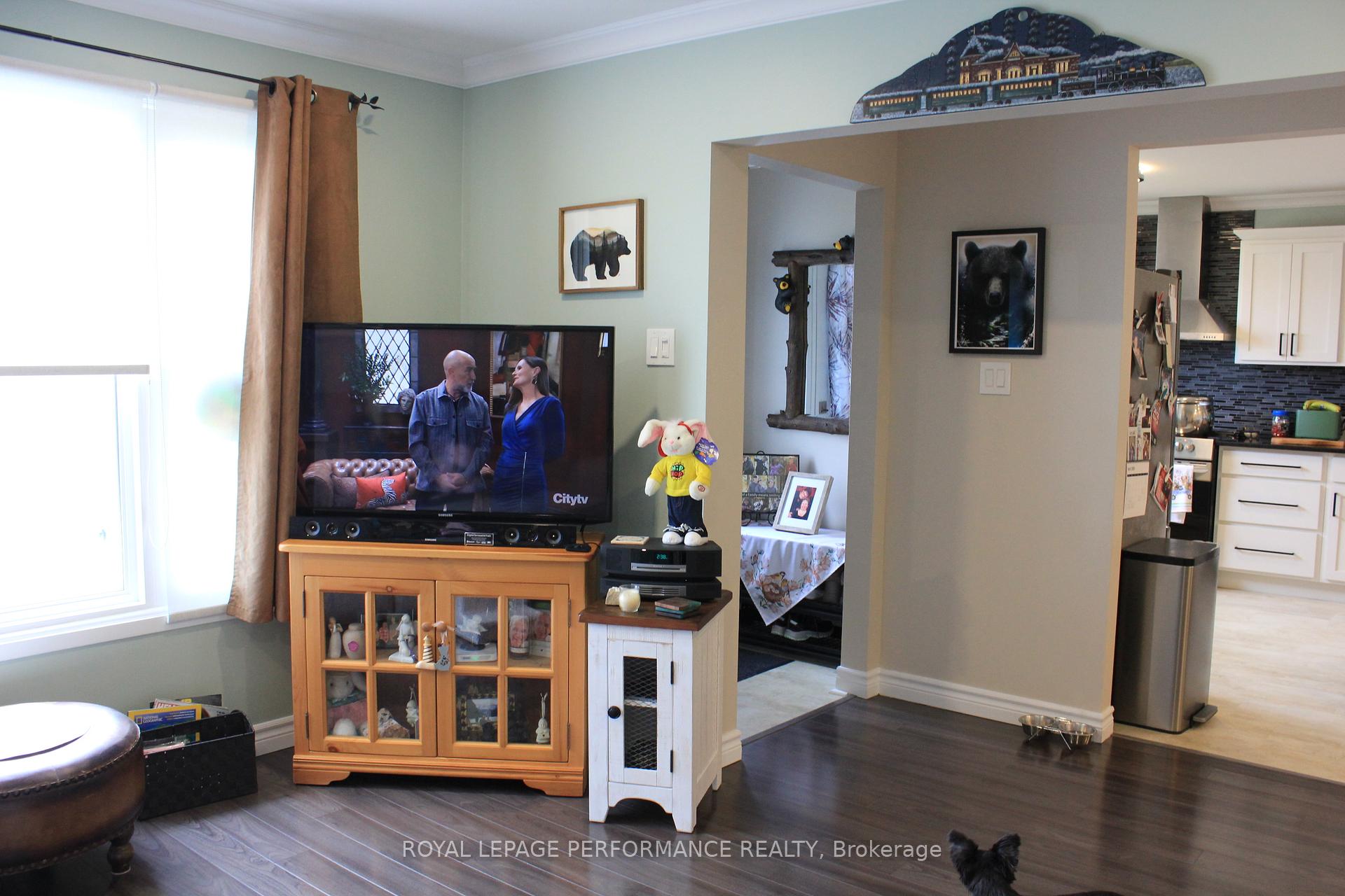 Photo 14 of 3040 Johnston Avenue, Cornwall — HOMEH