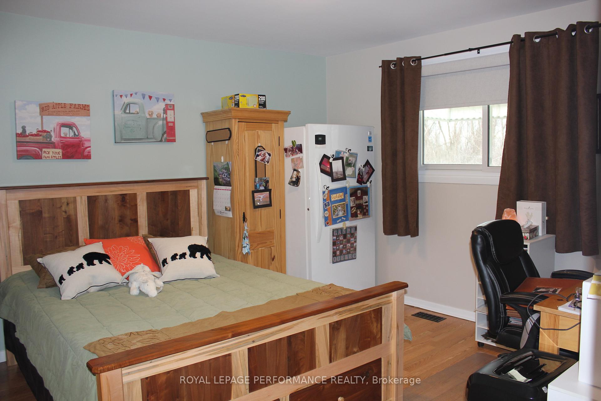 Photo 24 of 3040 Johnston Avenue, Cornwall — HOMEH