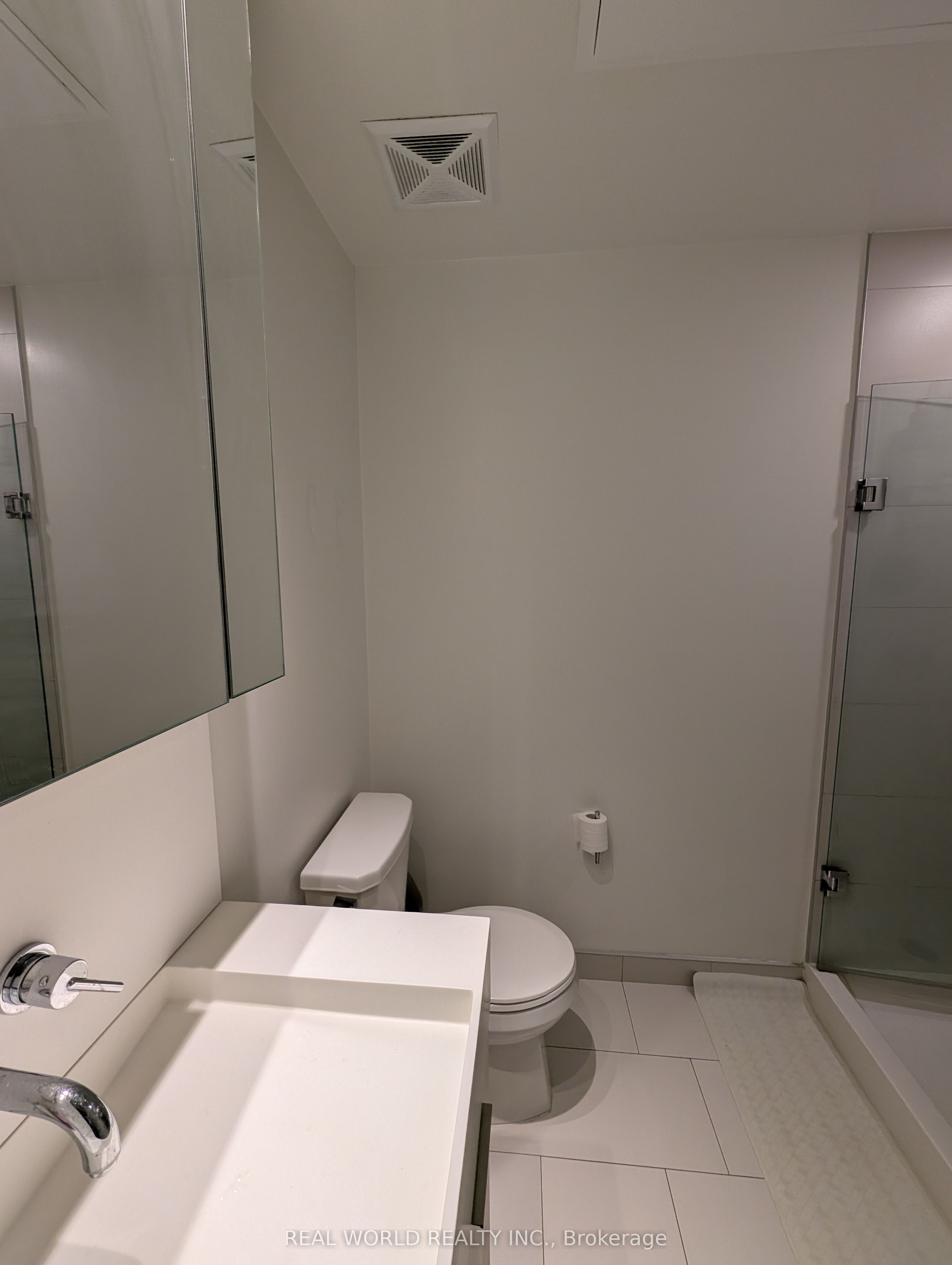 Photo 7 of Unit 3606, 20 Richardson Street, Toronto, Waterfront Communities — HOMEH
