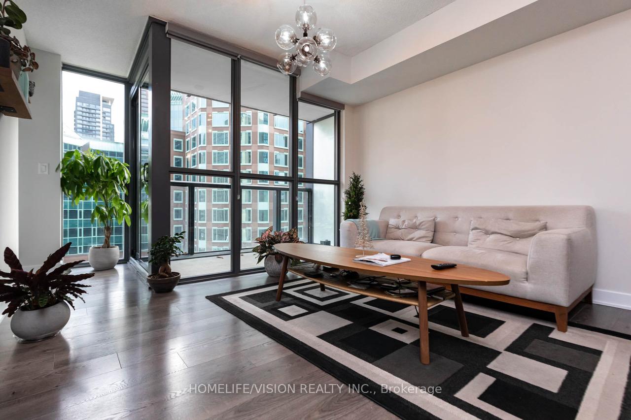 Photo 4 of Unit 1009, 110 Charles Street E, Toronto, Church-Yonge Corridor — HOMEH