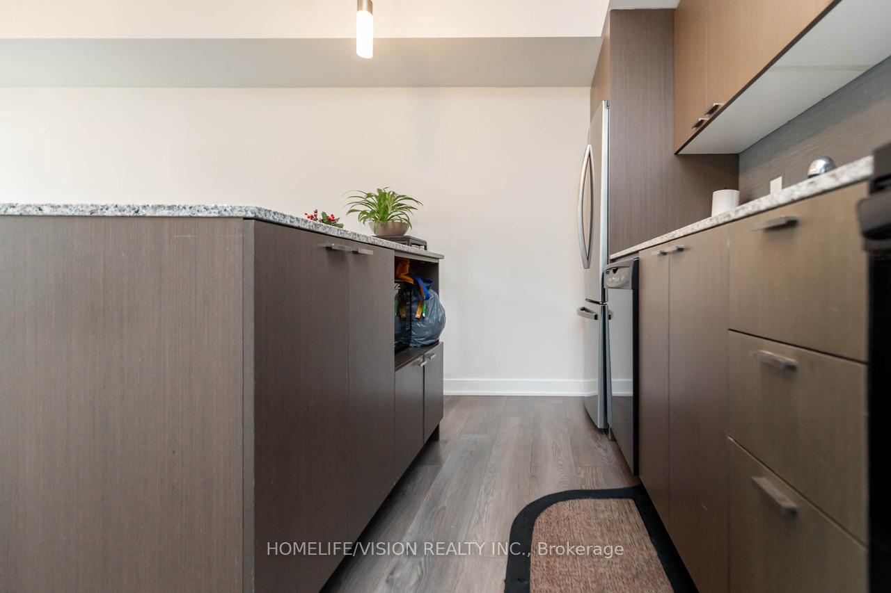 Photo 6 of Unit 1009, 110 Charles Street E, Toronto, Church-Yonge Corridor — HOMEH