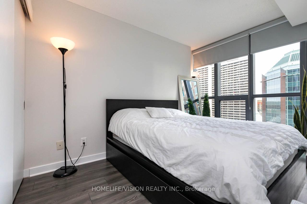 Photo 9 of Unit 1009, 110 Charles Street E, Toronto, Church-Yonge Corridor — HOMEH