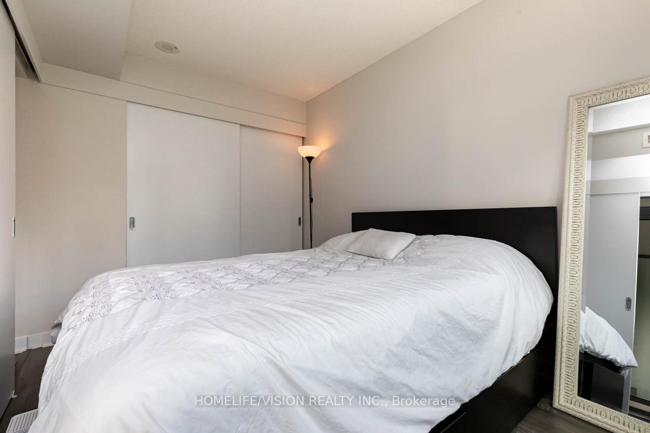 Photo 10 of Unit 1009, 110 Charles Street E, Toronto, Church-Yonge Corridor — HOMEH