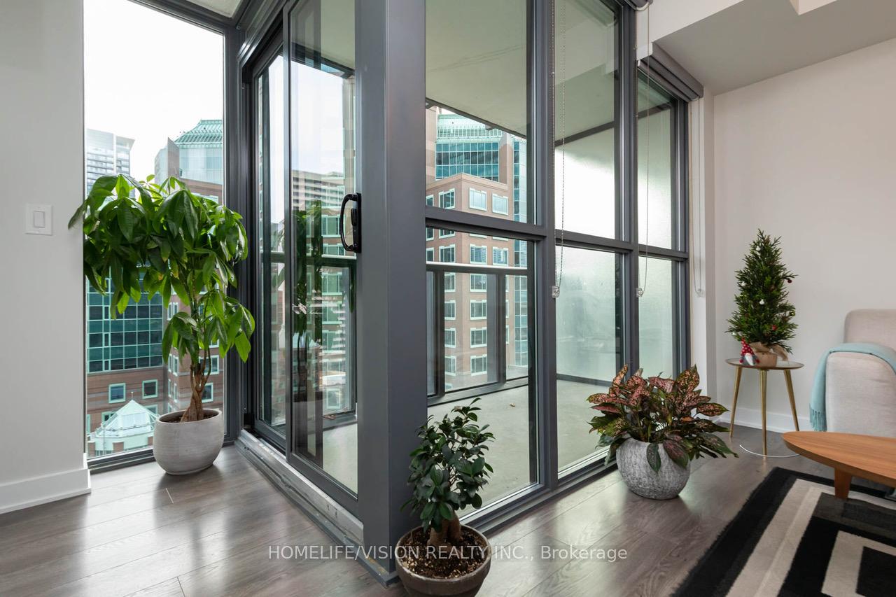 Photo 13 of Unit 1009, 110 Charles Street E, Toronto, Church-Yonge Corridor — HOMEH