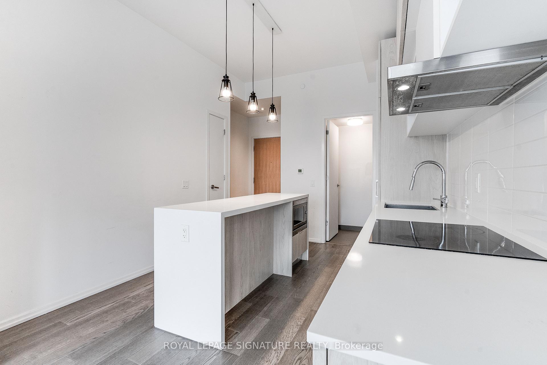 Photo 4 of Unit 1522, 8 Hillsdale Avenue E, Toronto, Mount Pleasant West — HOMEH