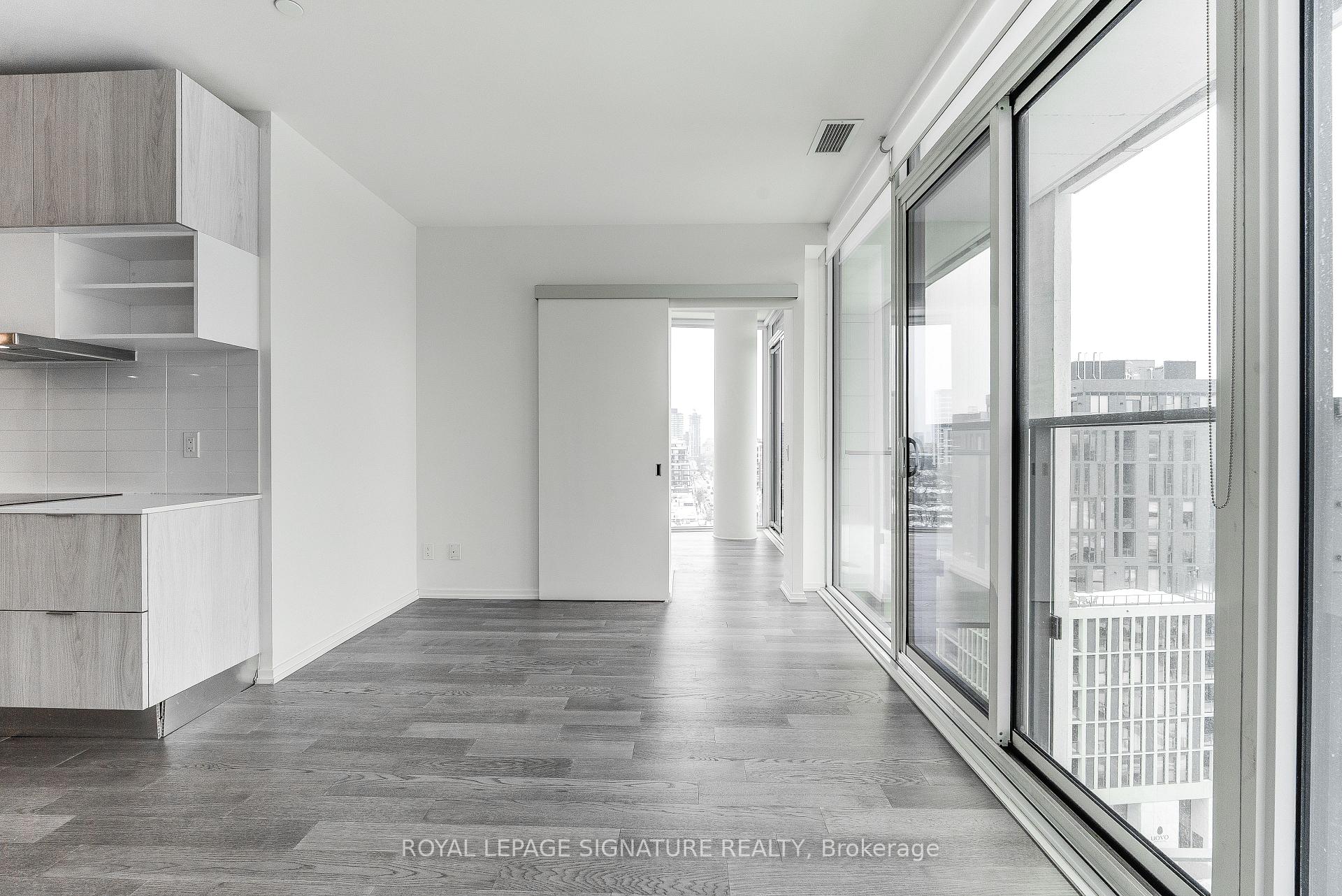 Photo 6 of Unit 1522, 8 Hillsdale Avenue E, Toronto, Mount Pleasant West — HOMEH