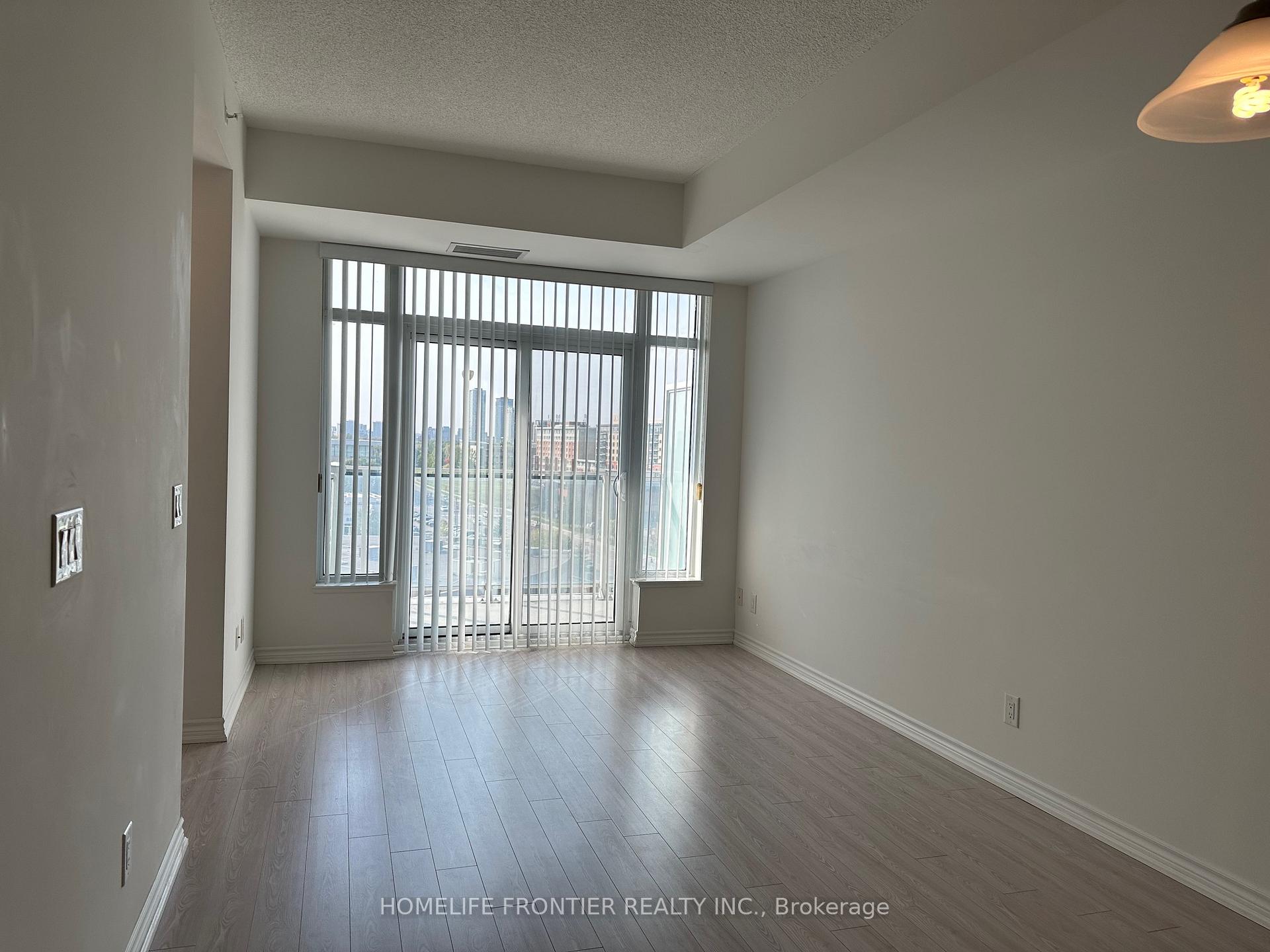 Photo 10 of Unit 717, 8323 Kennedy Road, Markham, Village Green-South Unionville — HOMEH