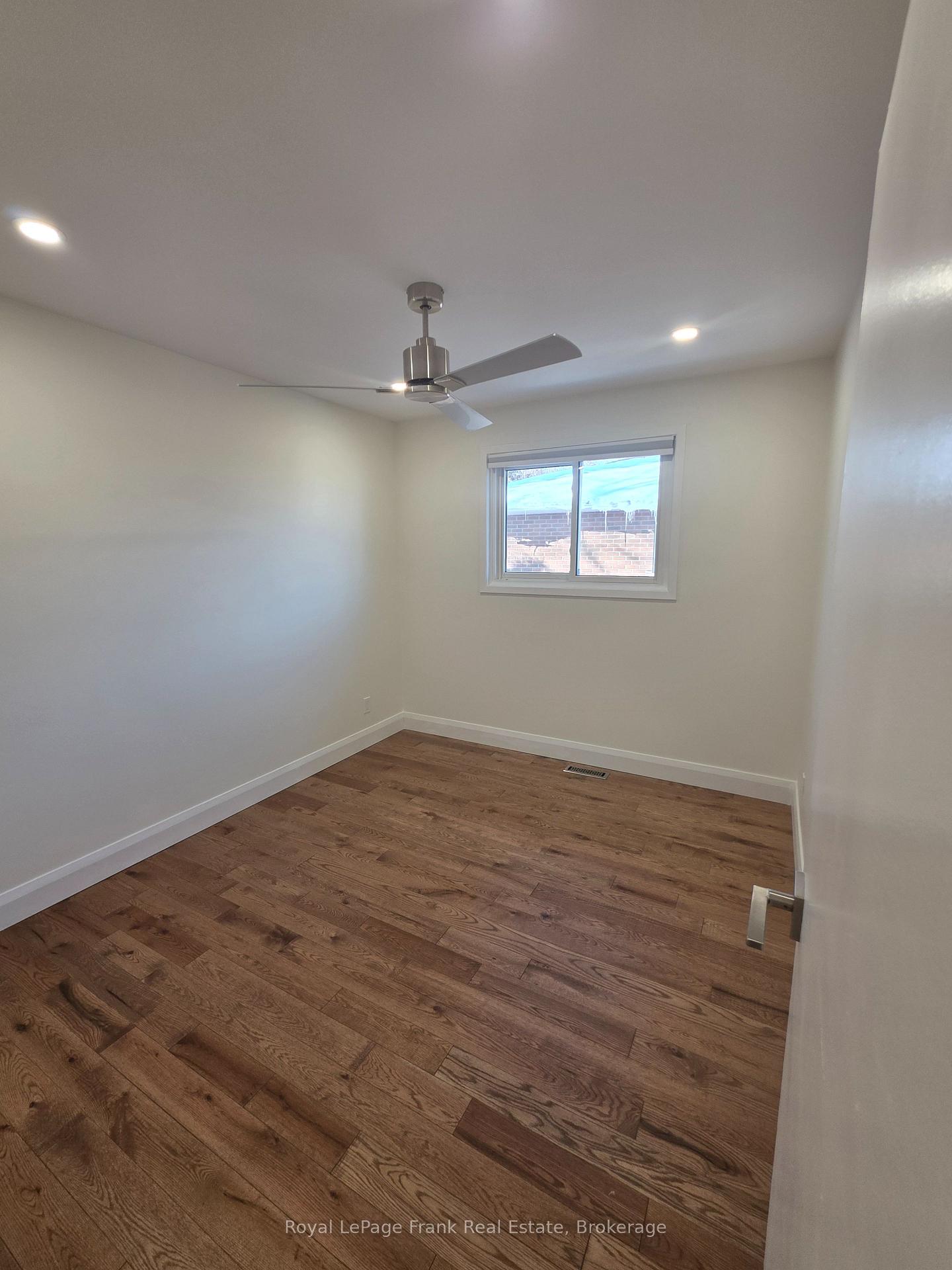 Photo 12 of 660A Chipmunk Street, Pickering, West Shore — HOMEH