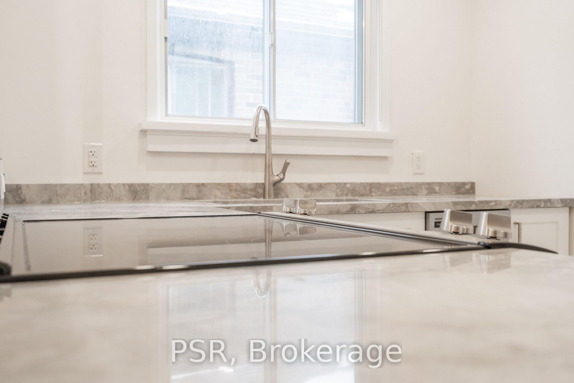 Photo 11 of Unit 2nd & 3rd Floor, 25 Coulson Avenue, Toronto, Forest Hill South — HOMEH