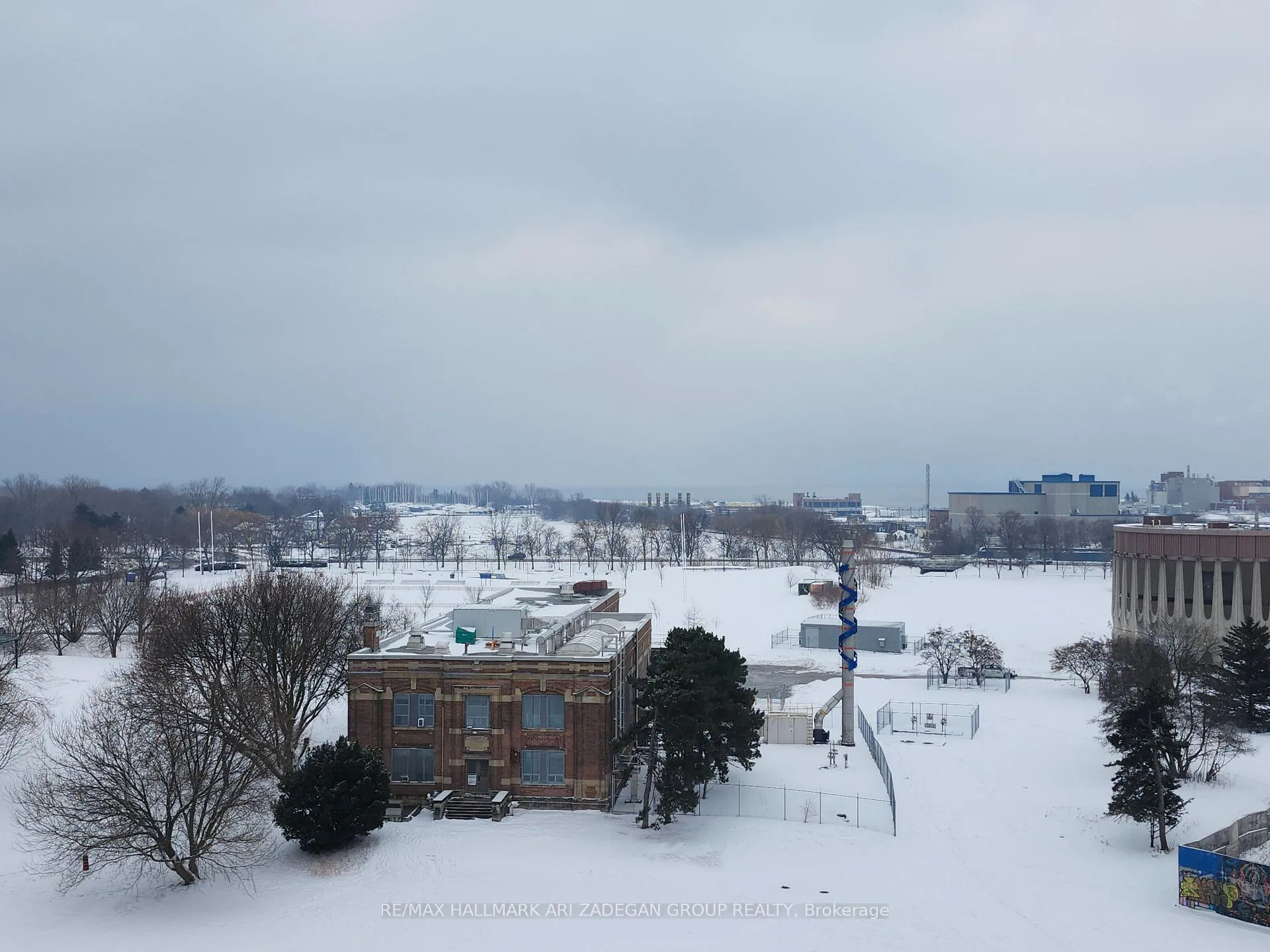 Photo 12 of Unit 806, 1050 Eastern Avenue E, Toronto, The Beaches — HOMEH