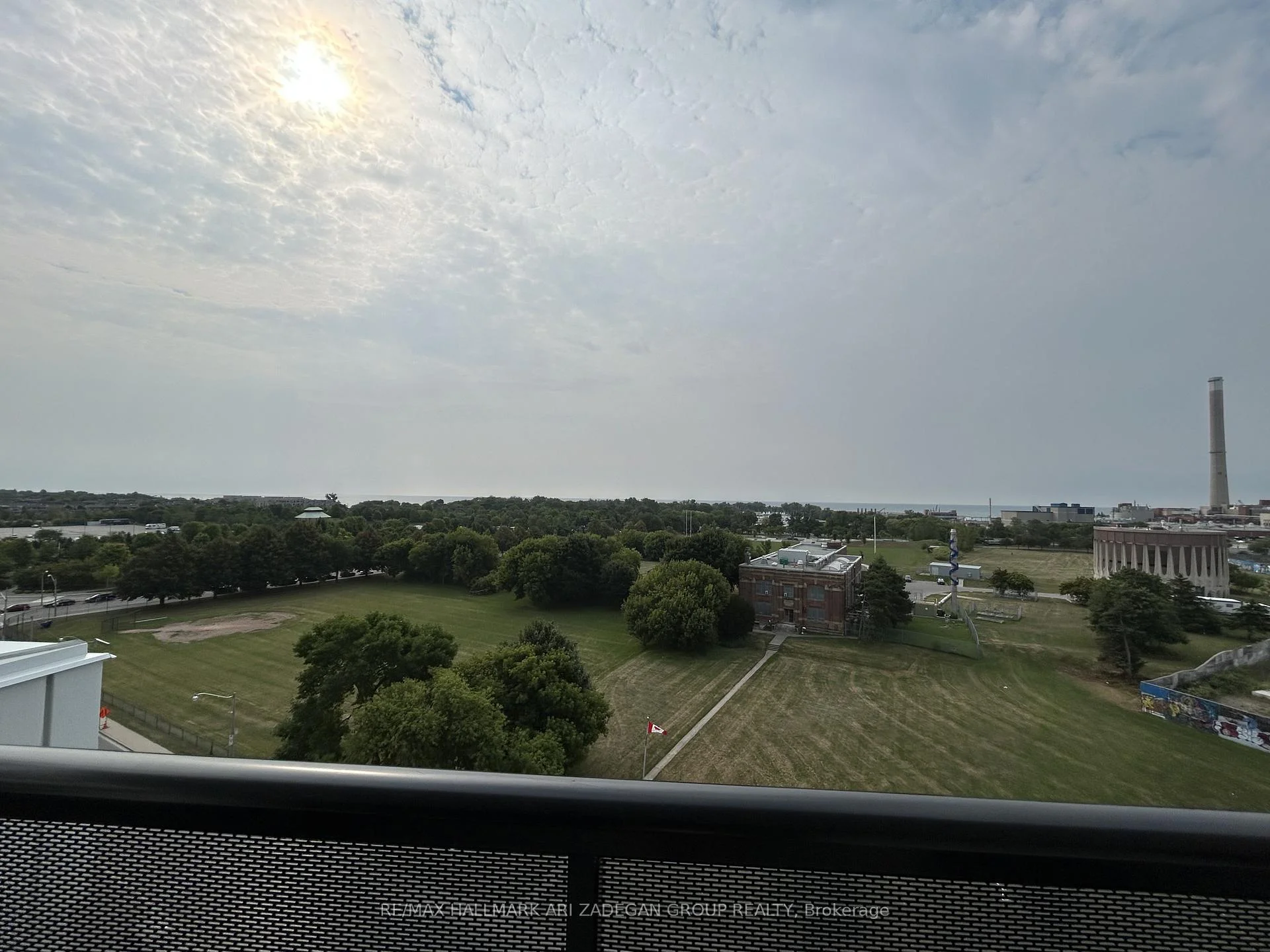 Photo 20 of Unit 806, 1050 Eastern Avenue E, Toronto, The Beaches — HOMEH