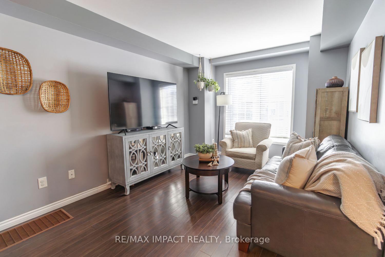 Photo 13 of 19 Blunden Road, Ajax, Central East — HOMEH