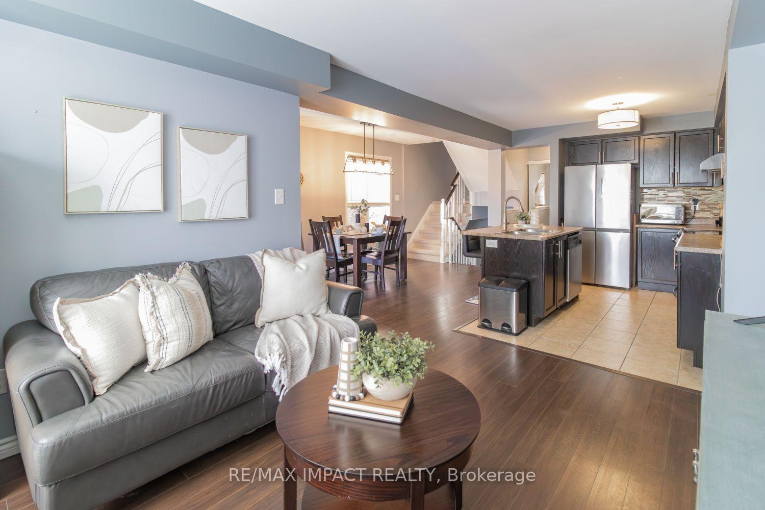Photo 11 of 19 Blunden Road, Ajax, Central East — HOMEH