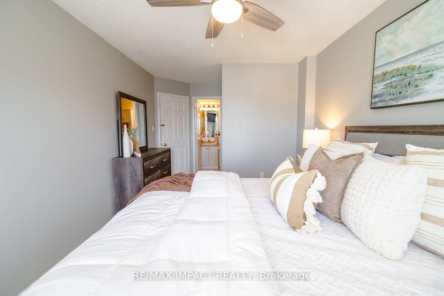 Photo 22 of 19 Blunden Road, Ajax, Central East — HOMEH
