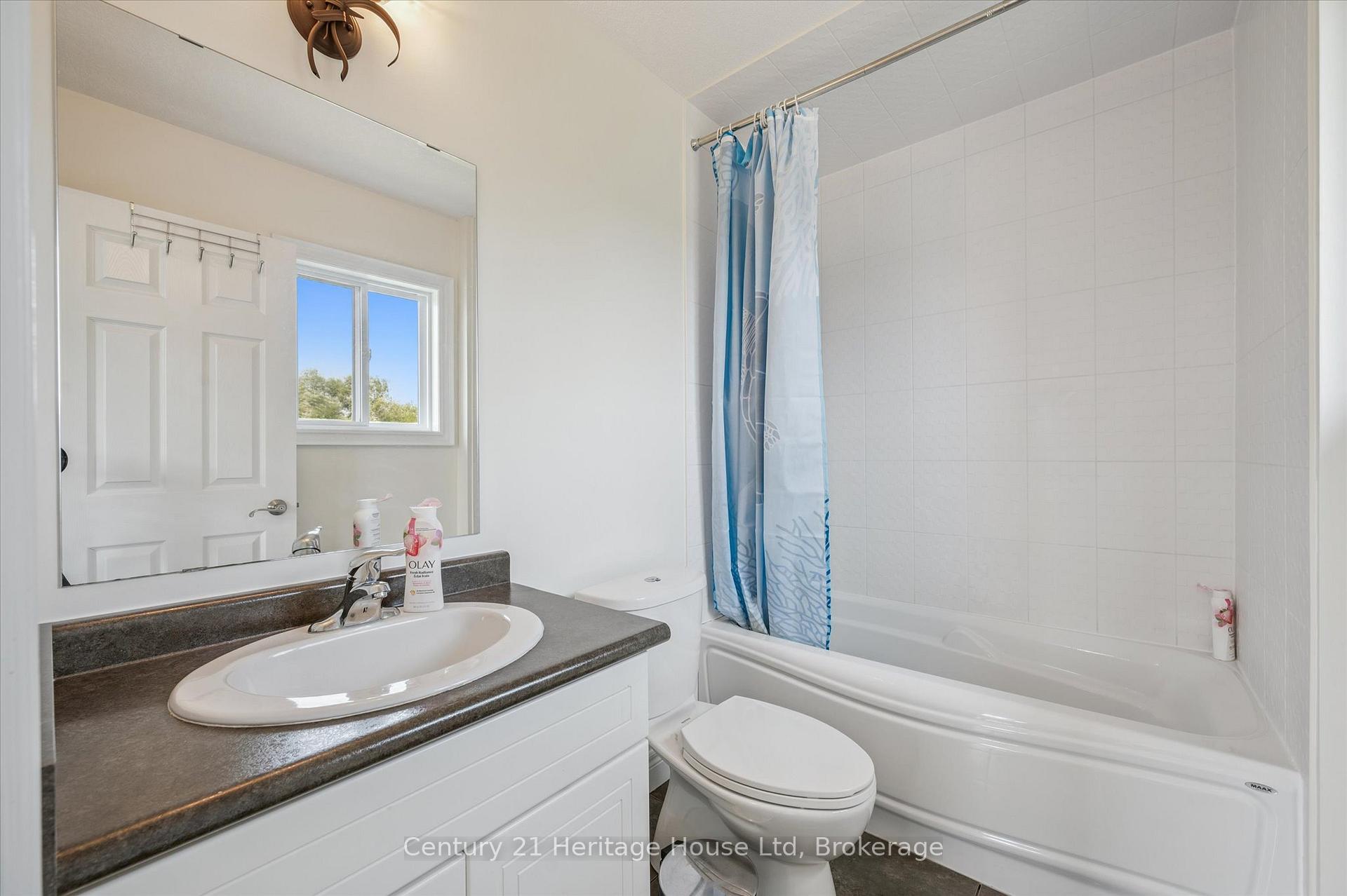Photo 26 of 76 Zaduk Place, Guelph, Kortright East — HOMEH