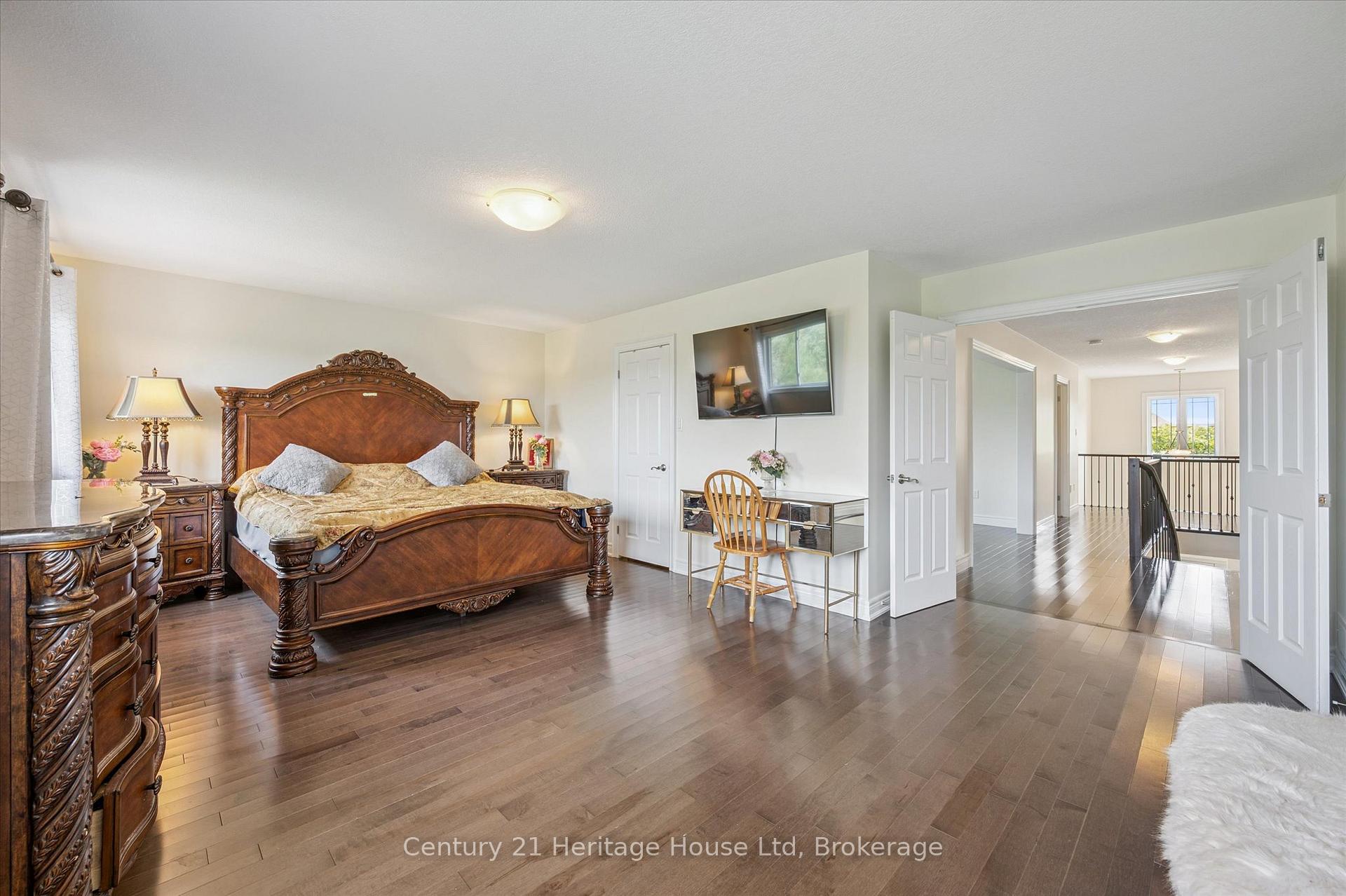 Photo 28 of 76 Zaduk Place, Guelph, Kortright East — HOMEH