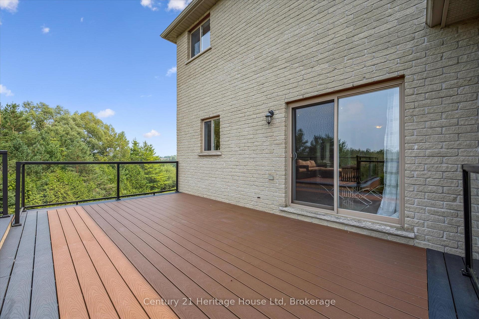 Photo 39 of 76 Zaduk Place, Guelph, Kortright East — HOMEH
