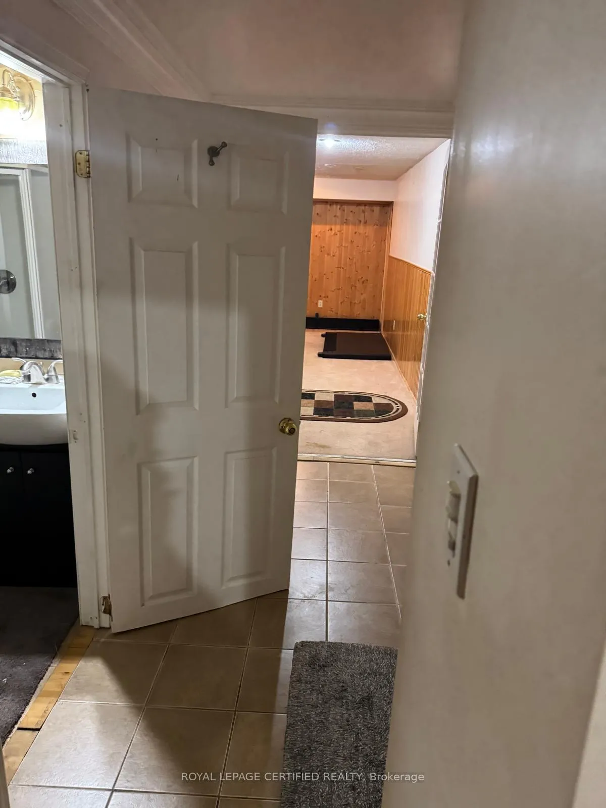 Photo 23 of 1059 Shoal Point Road, Ajax, South East — HOMEH