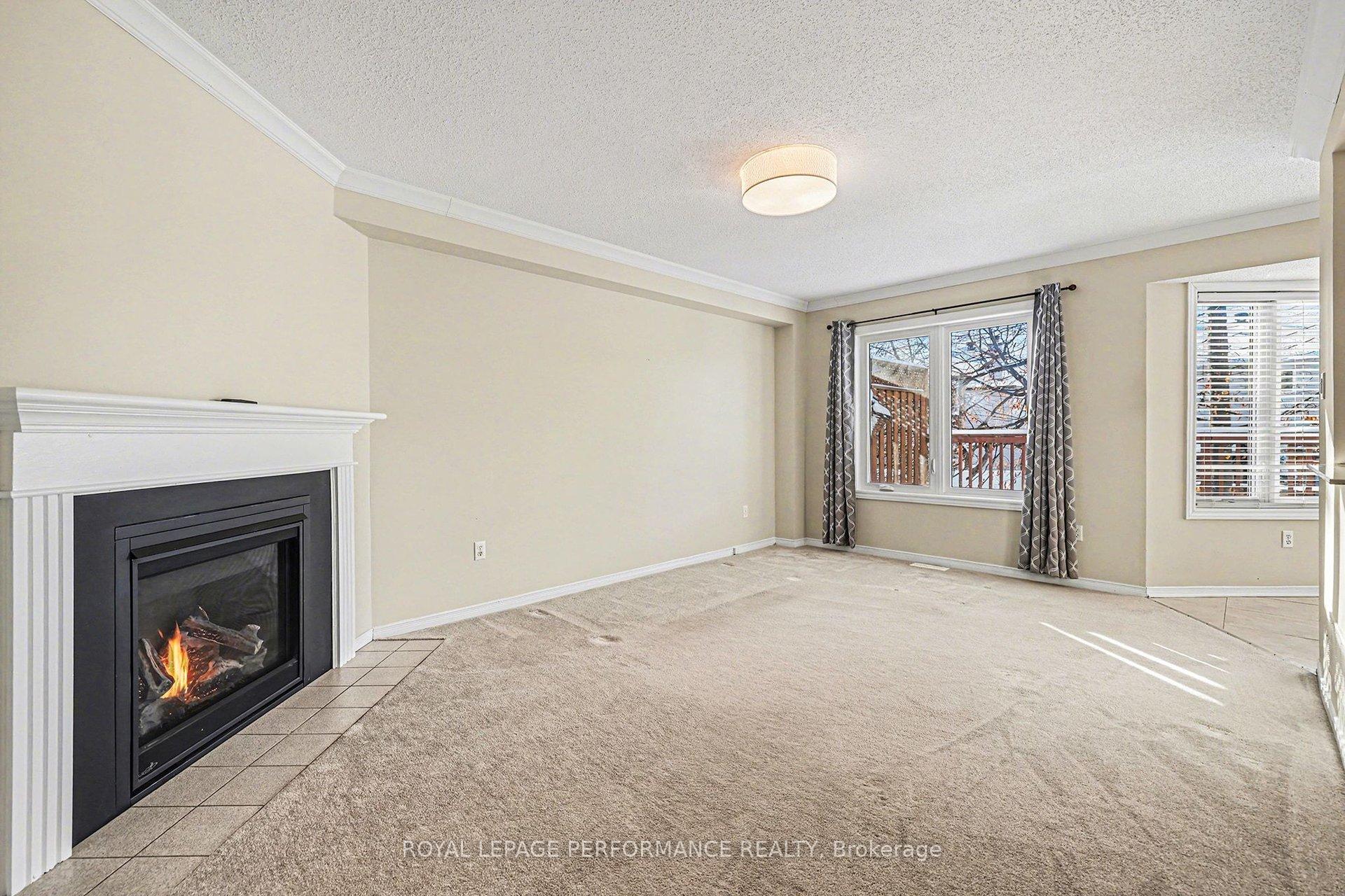 Photo 14 of 27 Beamish Crescent, Ottawa, Kanata - Morgan's Grant/South March — HOMEH