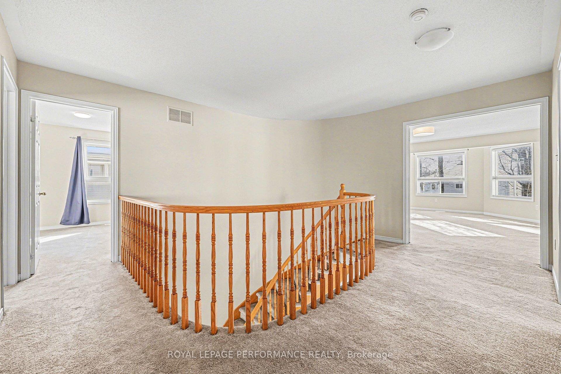 Photo 21 of 27 Beamish Crescent, Ottawa, Kanata - Morgan's Grant/South March — HOMEH