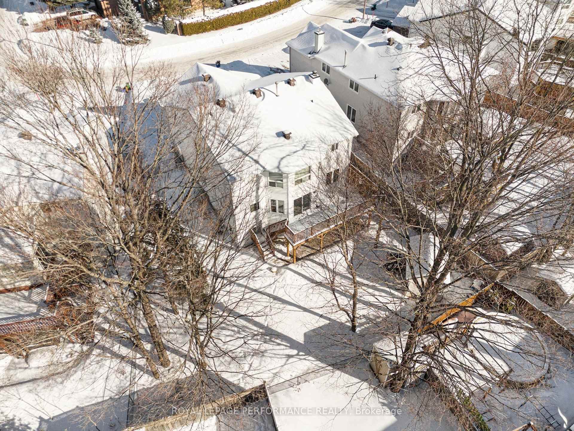 Photo 37 of 27 Beamish Crescent, Ottawa, Kanata - Morgan's Grant/South March — HOMEH