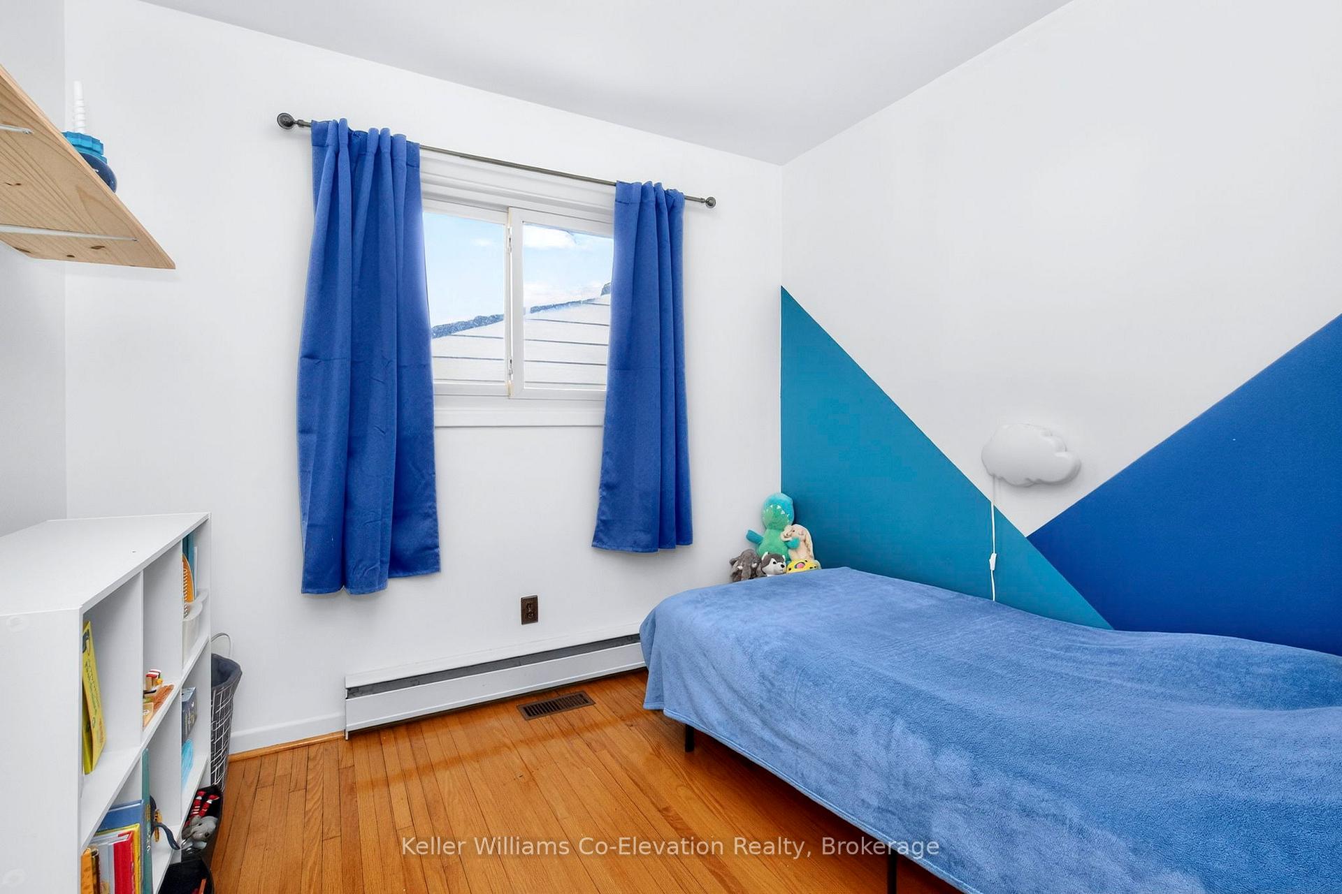 Photo 10 of 340 Eighth Street, Midland — HOMEH